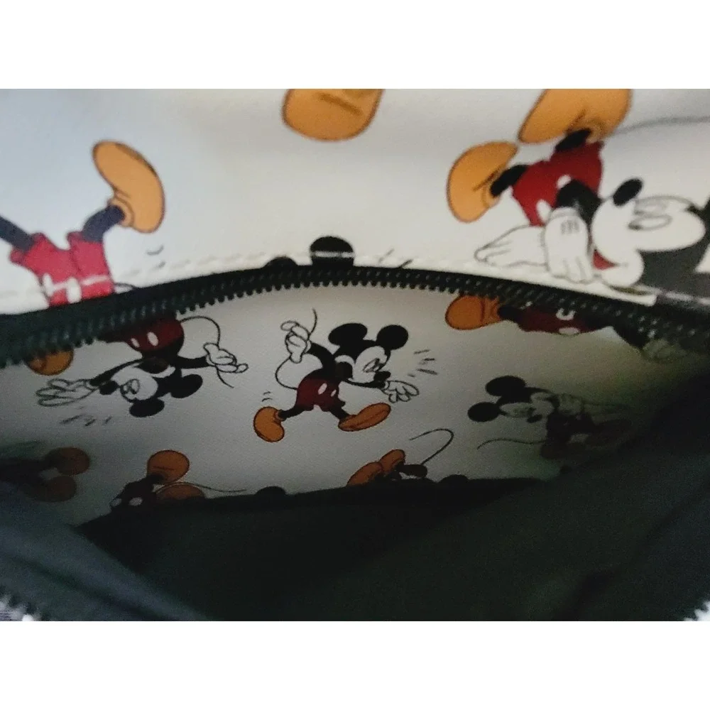 Disney Mickey Mouse Bioworld‎ 11.5